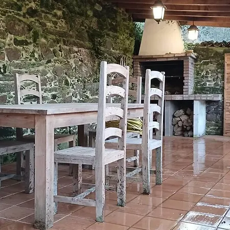 Piso Con Preciosas Vistas, Patio Privado Y Amplio Garaje Apartment *