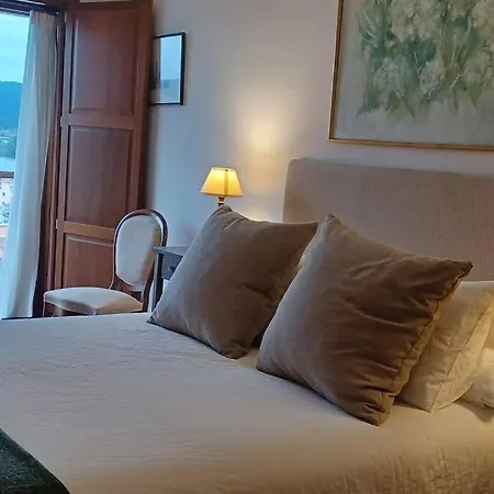 Apartment Piso Con Preciosas Vistas, Patio Privado Y Amplio Garaje Puentedeume